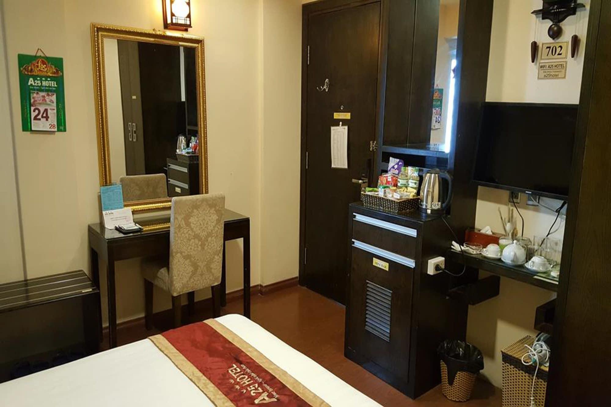 A25 - 28 Tran Quy Cap Hotel 2*